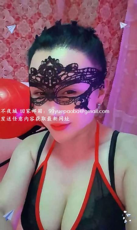 小巧玲珑型轻熟女