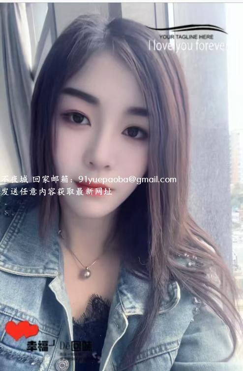 大胸大屁股骚货