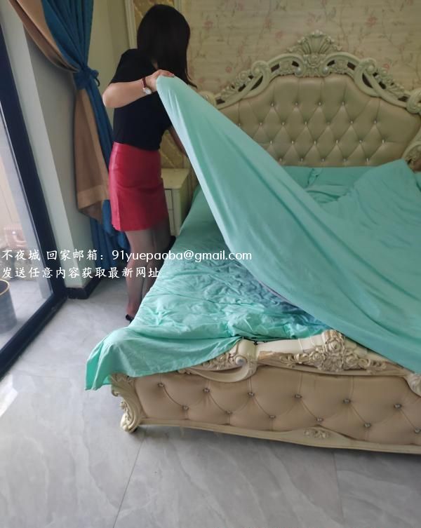 美脚离异熟女