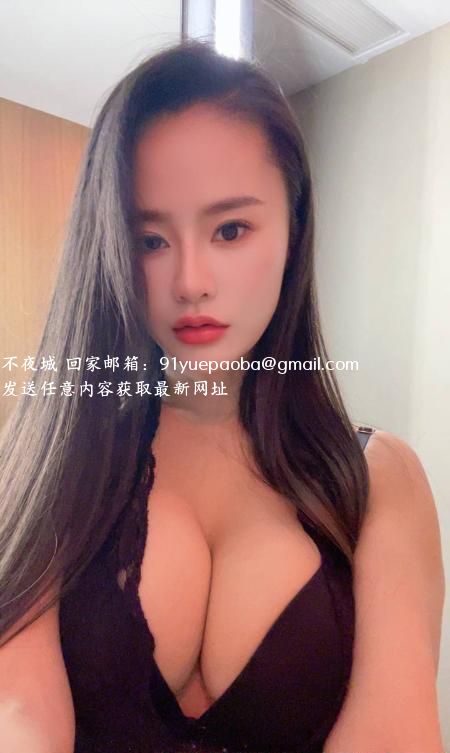 江宁大胸御姐尤美