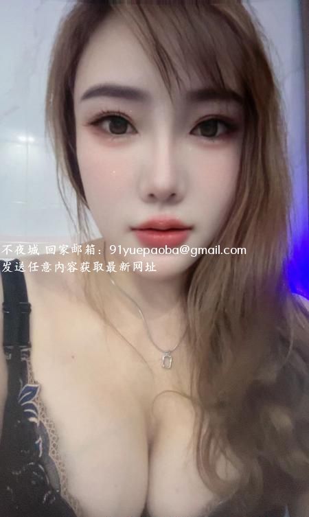 閪紧水多骚货