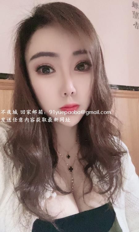 閪紧水多骚货