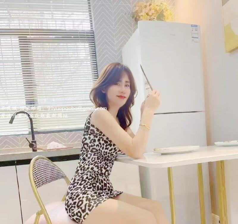 姑苏胸大屁股大