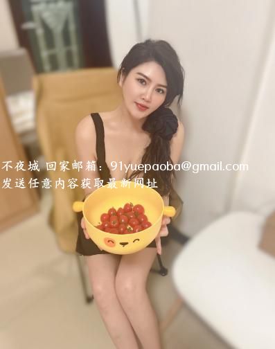 颜值翘臀小骚妹儿