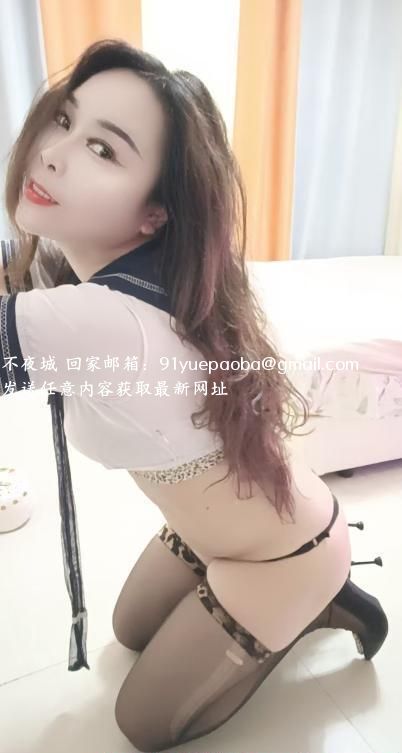 舌头灵活的小姐姐