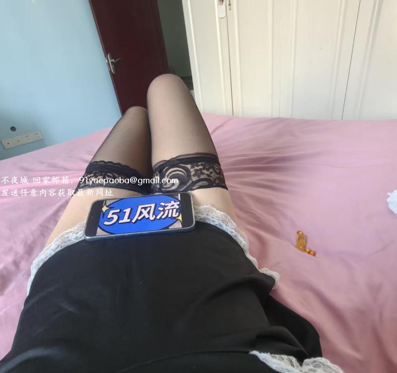火炉长腿制服御姐