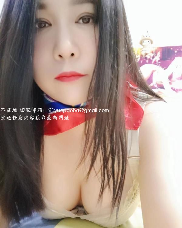 骚劲十足的小川妹子