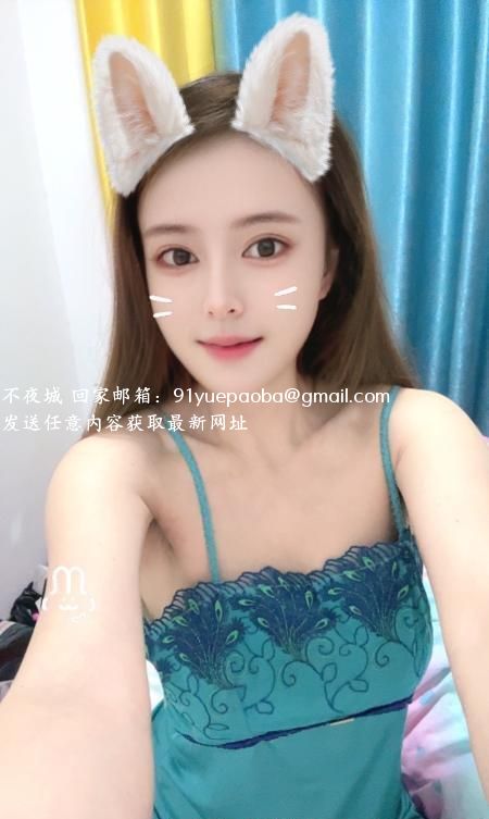 虎丘美腿尤物
