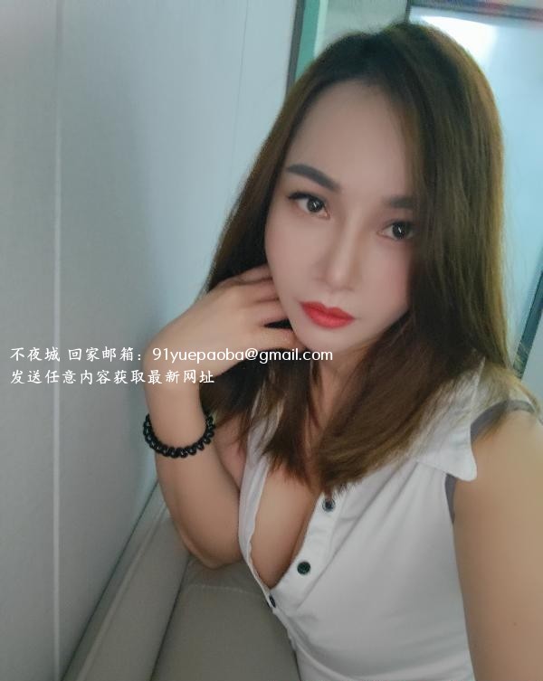 风骚型大长腿少妇