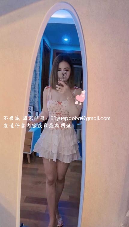 湖塘气质少妇