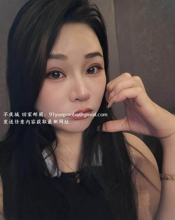 制服包臀兼职小太阳