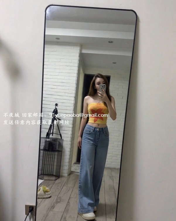 细腰美女Tina