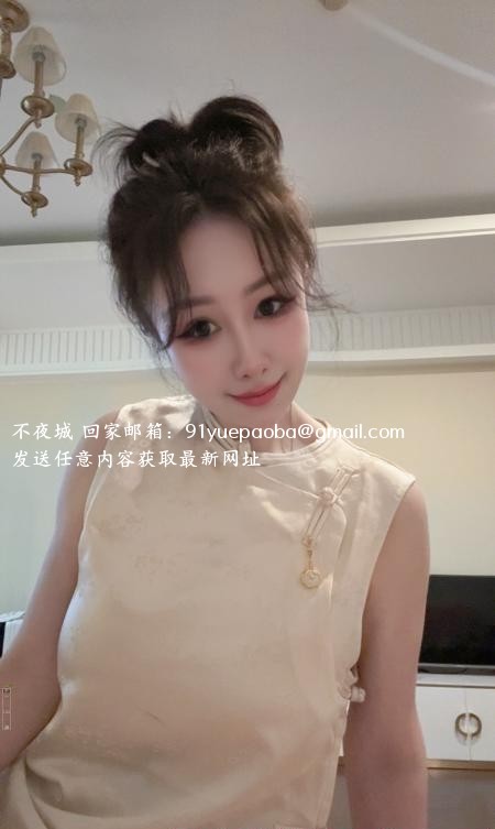 东北小妞  