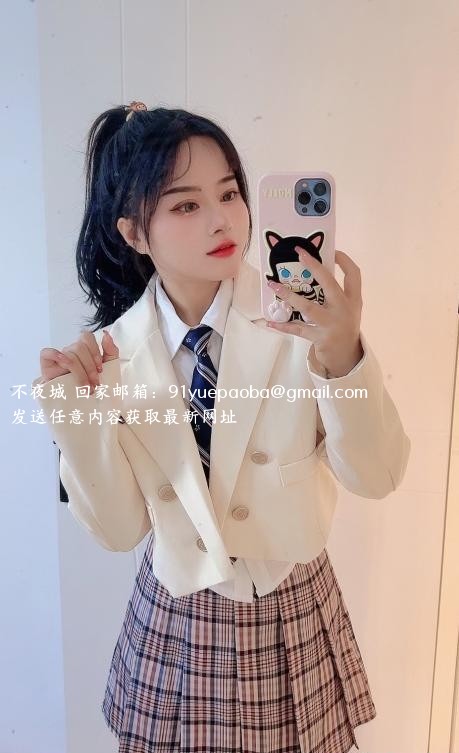 JK制服软妹子