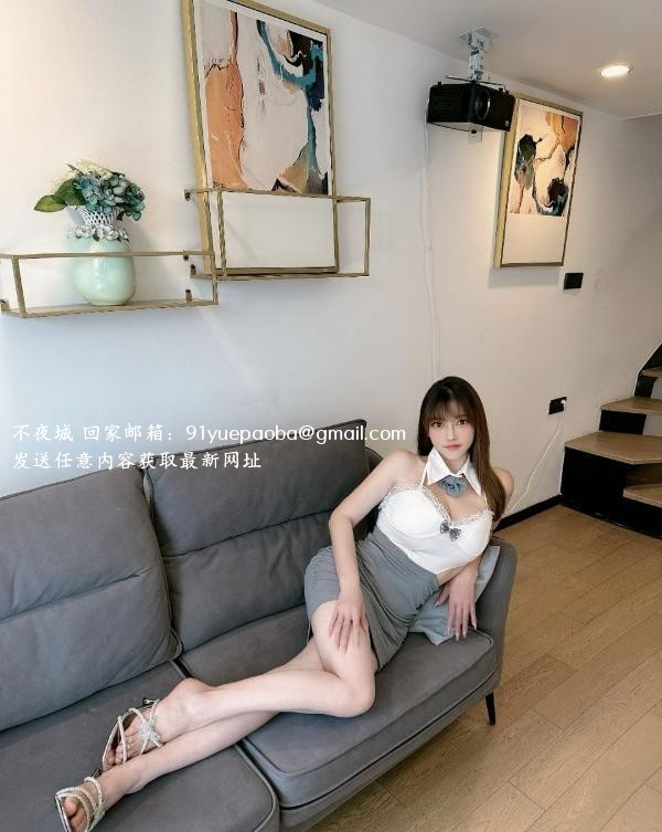 风骚翘臀南孙老师