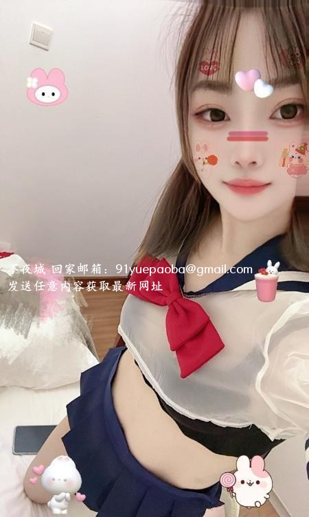 徐汇短发白栀女友洋洋