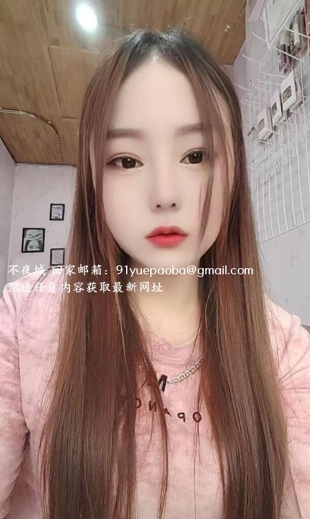 反食多次的潮喷妹