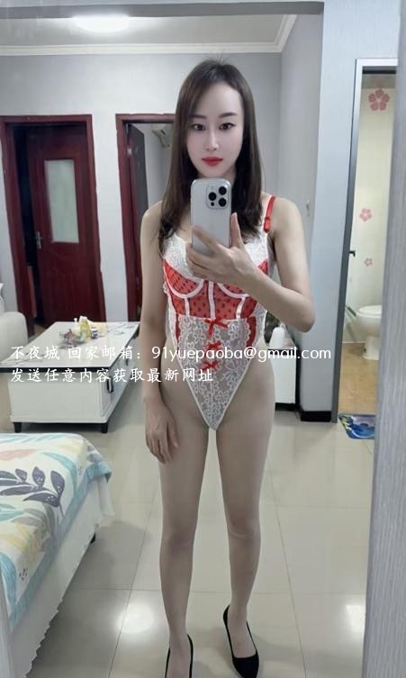 大奶妹子朵朵