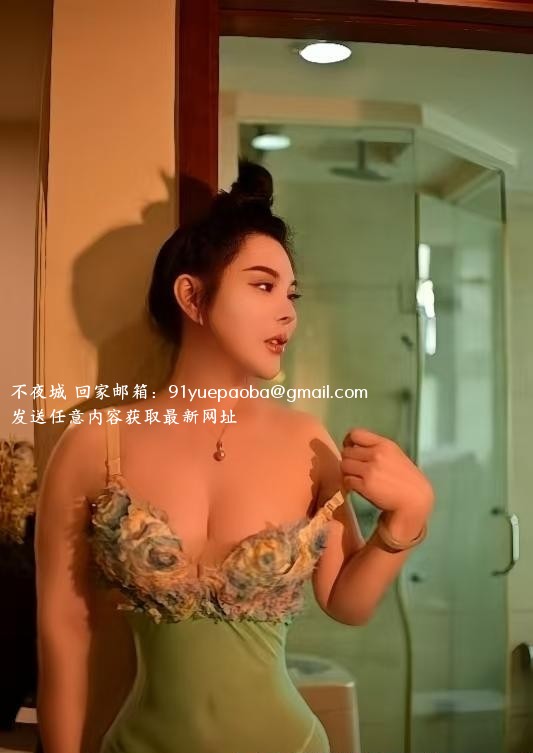 体验上城高铁旁骚妇