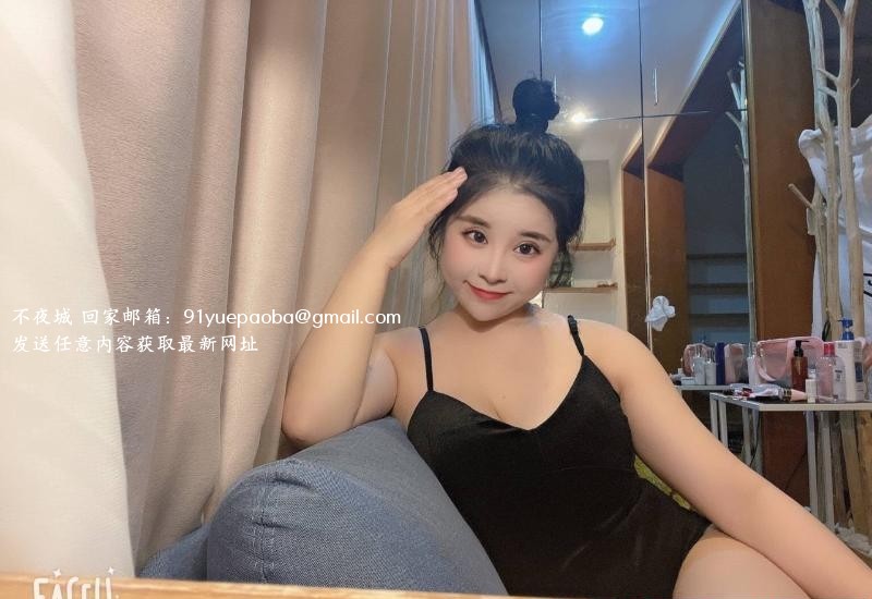 川渝小爆龙乐乐