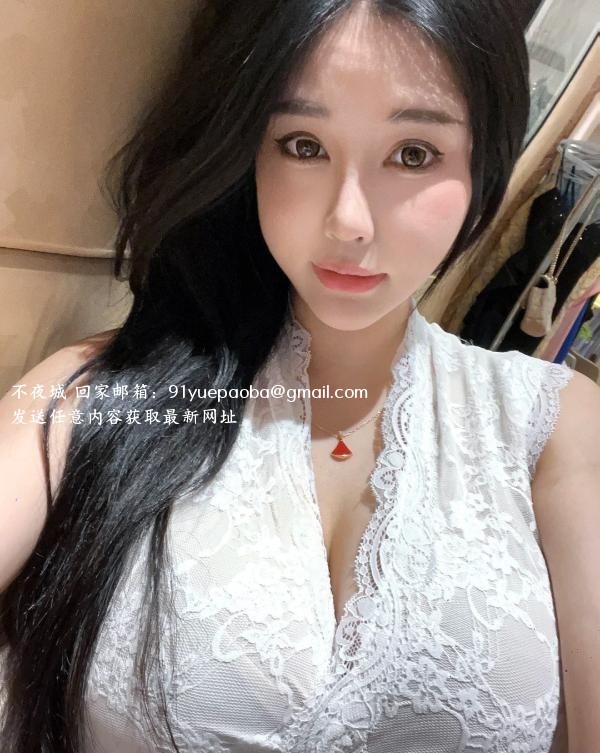 光谷大奶丝袜