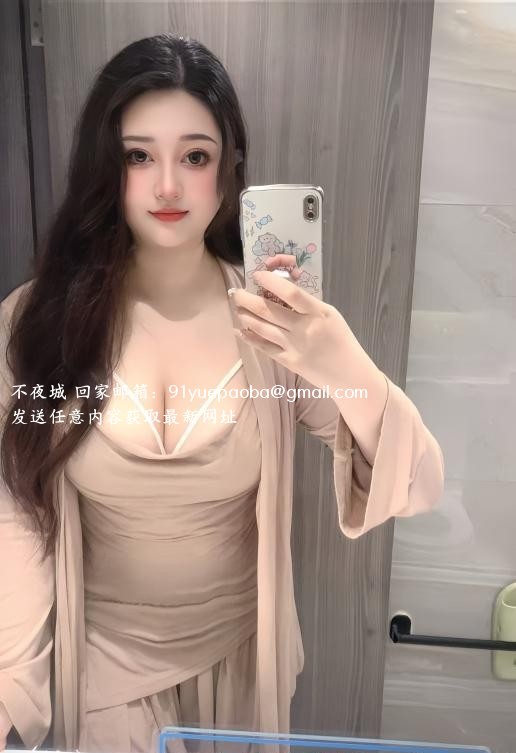 微胖型巨乳妹赵灵儿