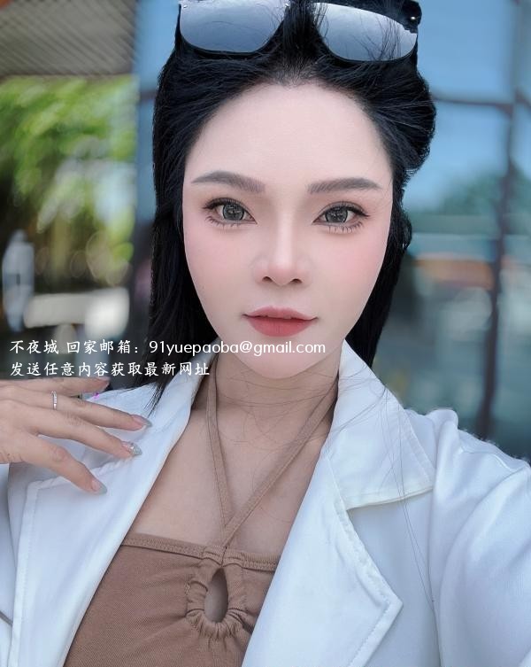 古镇御姐爆乳纹身厌厌