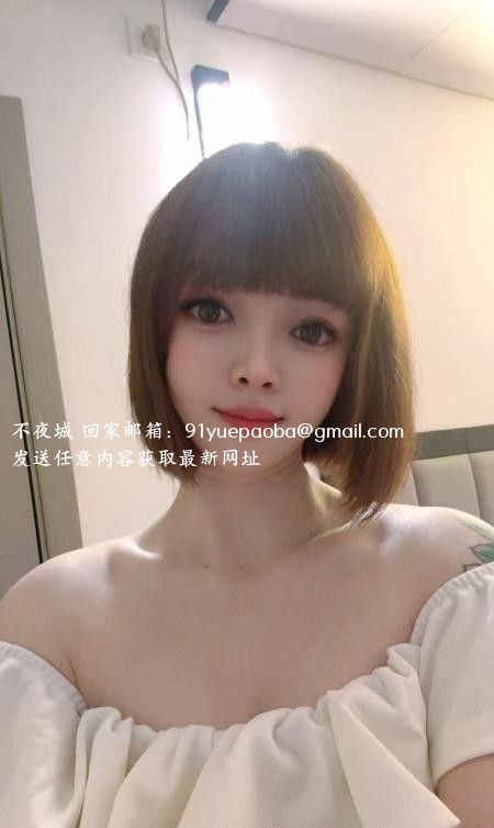 白云小小 