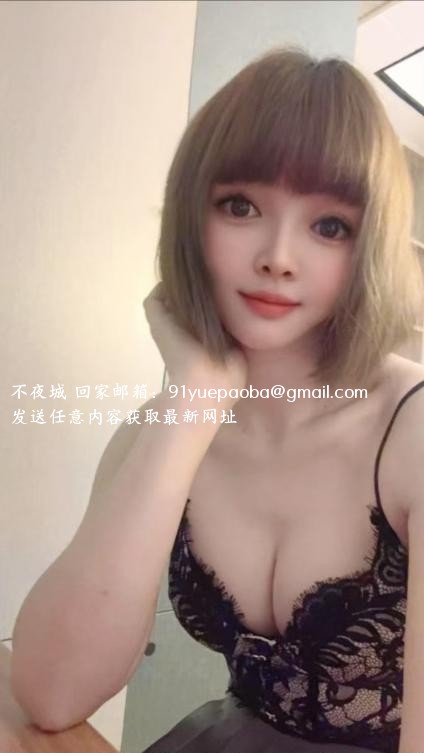 白云小小 