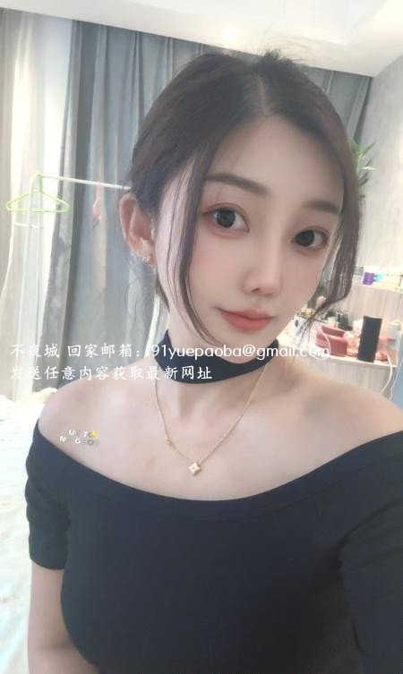 爱健身的丫头
