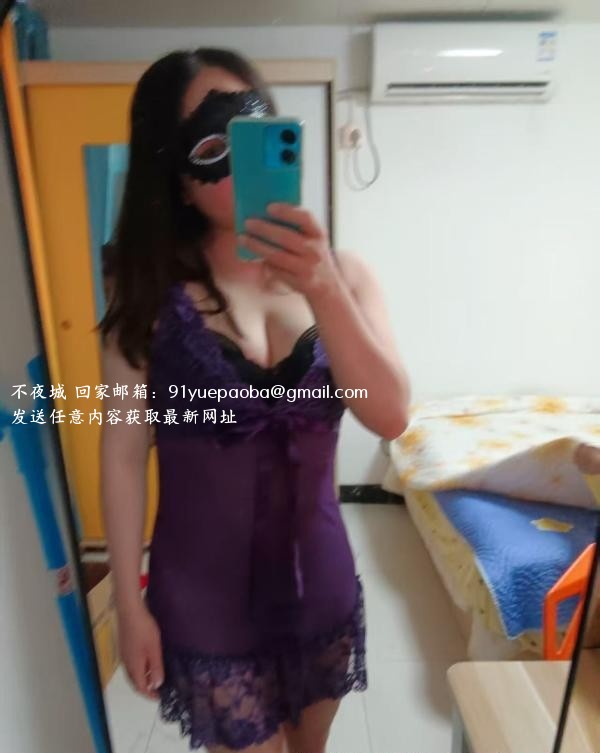制服诱惑骚小静