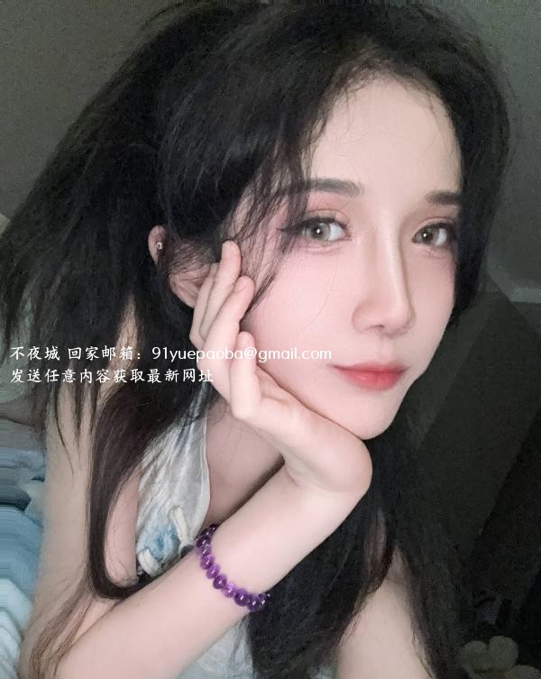 河东大胸美女