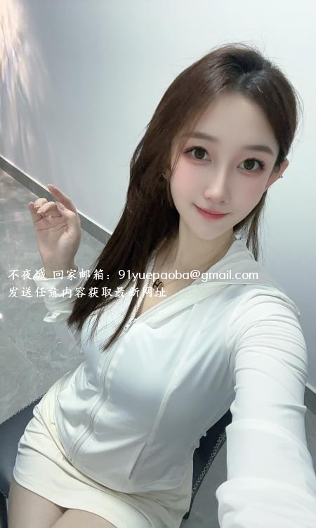 江宁气质美女图图老师