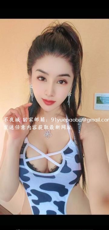 性感美乳小少妇