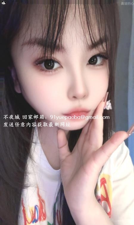 南门丰满肉感大胸妹