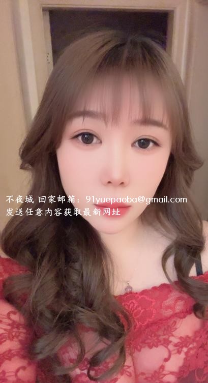 性感丰满小骚货