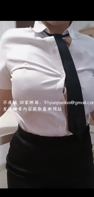 小媳妇黑丝诱惑