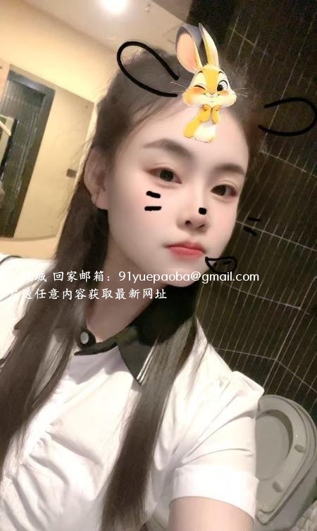 有颜有奶小姐姐