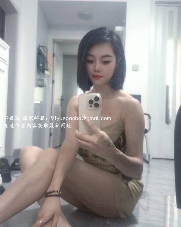 江阴短发颜值小姐姐