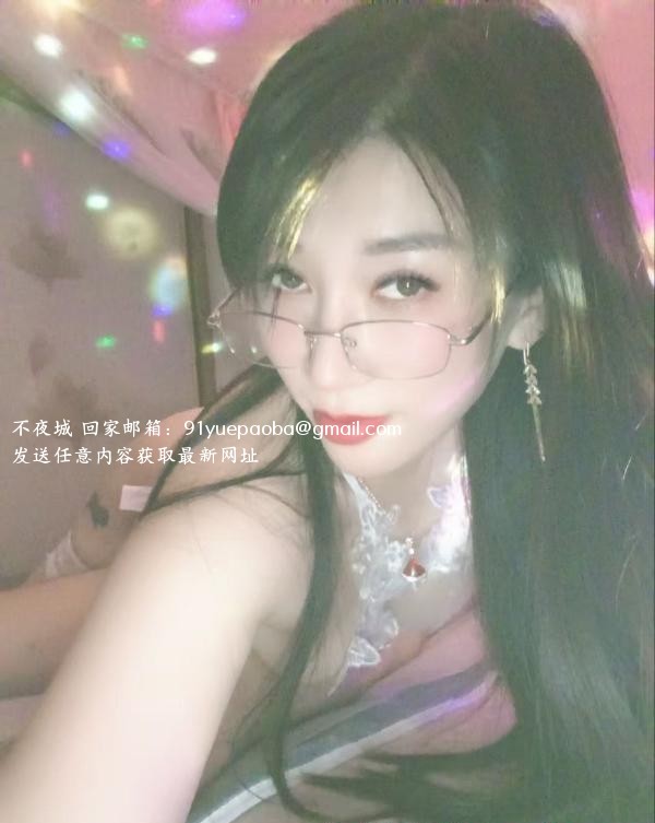 颜值人妻花妹