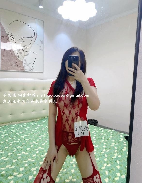 服务多百变风格小骚货