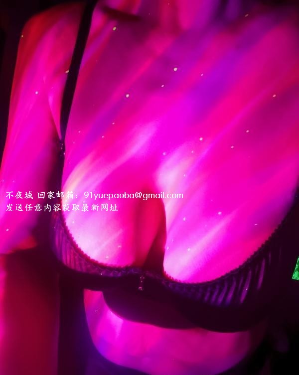 熟女水床王老师
