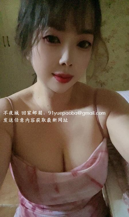 龙首少妇依依