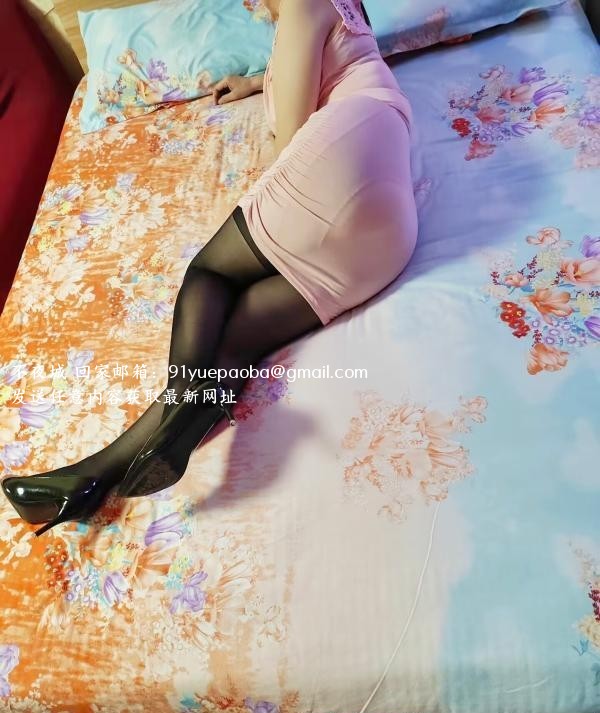 服务型大奶少妇