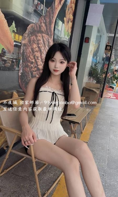 颜值嫩妹温柔老师