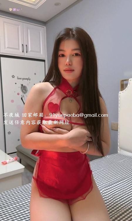 制服大奶小少妇可可