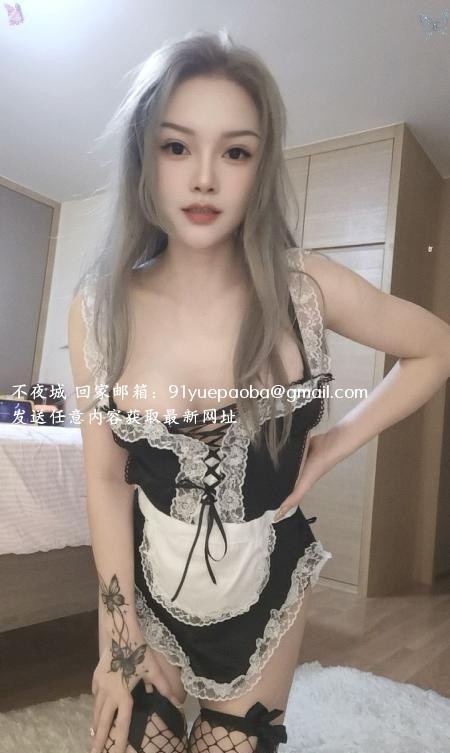 南城晓晓舌吻御姐