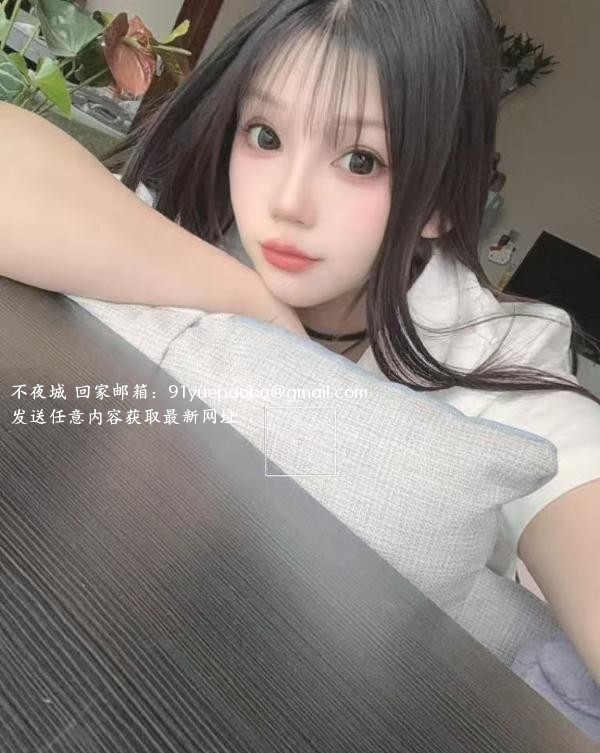 人美声甜的长腿小姐姐