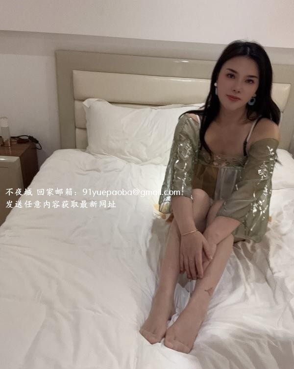 古风装少妇