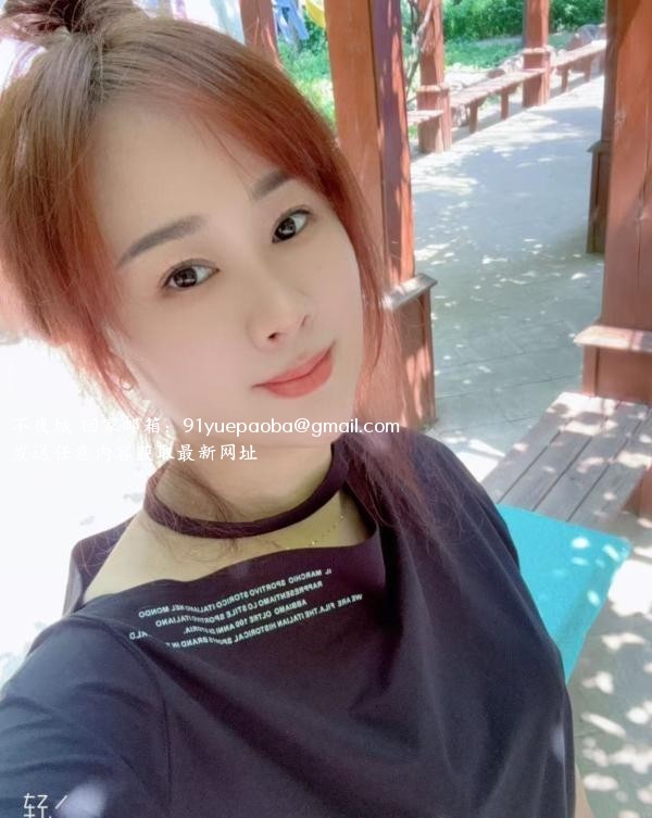 超级骚的少妇